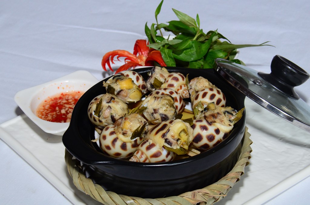 Ốc Vĩnh Khánh (quận 4):