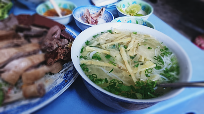 bún vịt lê văn sĩ, phú nhuận