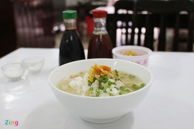 Hủ tiếu cá Nam Lợi