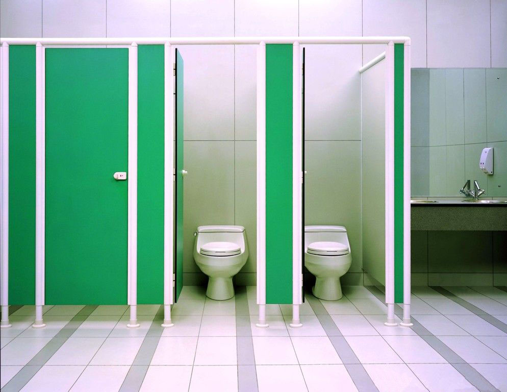 vách ngăn vệ sinh chịu nước tphcm